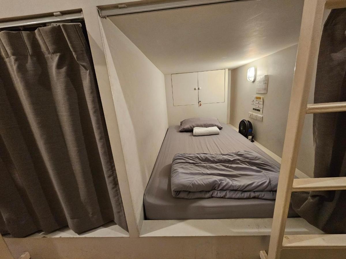 Ratana Boutique Hostel Bangkok Ngoại thất bức ảnh